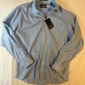 Elegant Light Blue Men's Dress Shirt